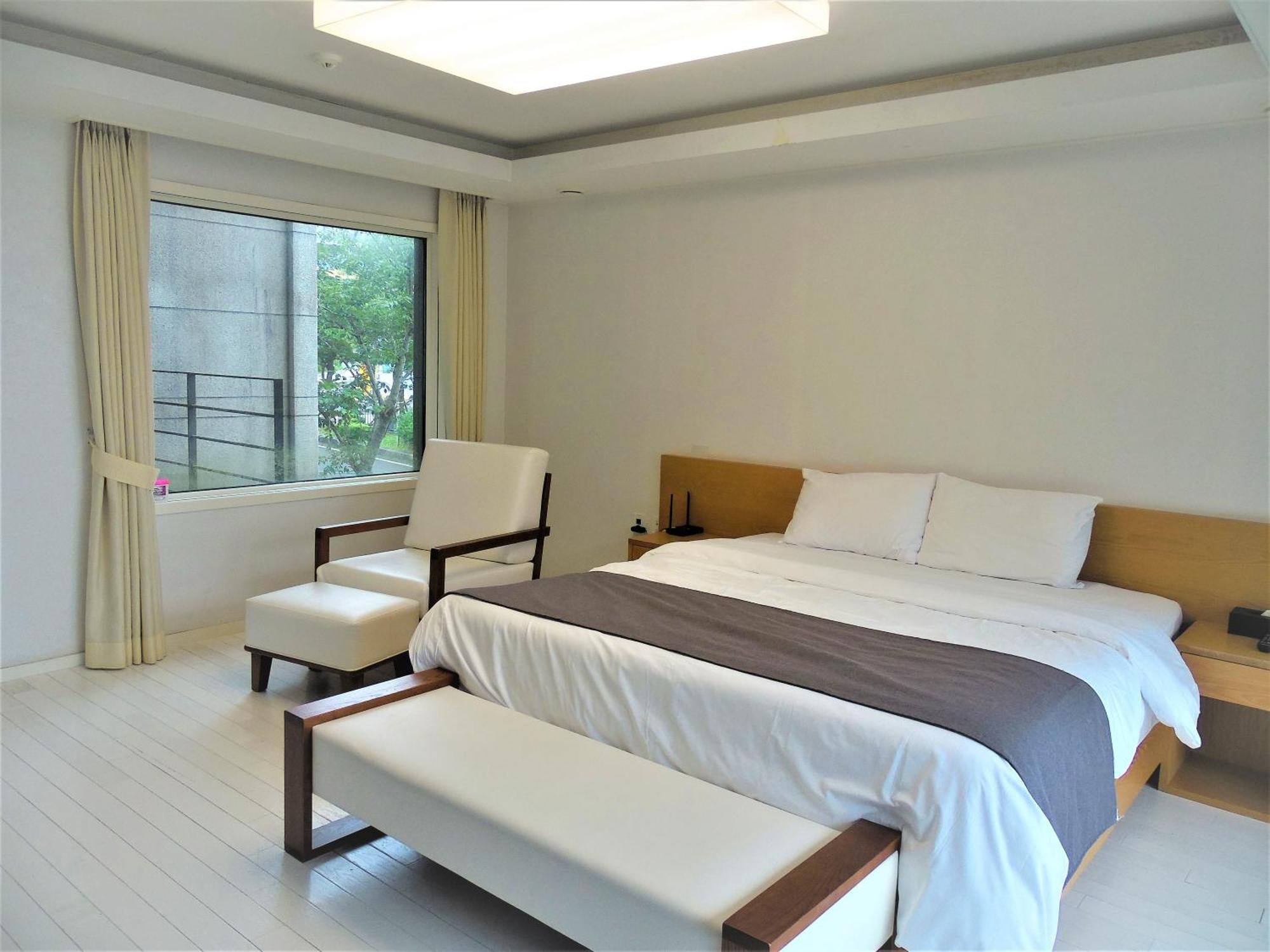Healthcare Town Resort Seogwipo-stad Buitenkant foto